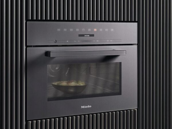 Kuchenka mikrofalowa do zabudowy Miele M 7244 TC