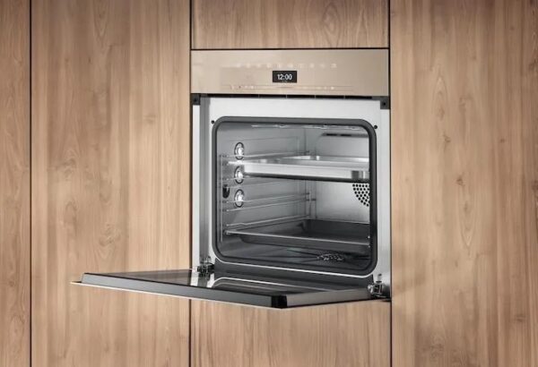 piekarnik parowy z przyłączem do wody Miele DGC 7465 HCX Pro