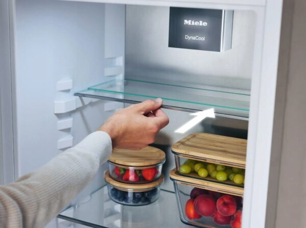Lodówka do zabudowy Miele K 7747 C 177cm Klasa C