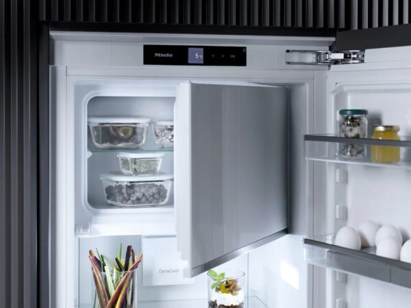 Lodówka do zabudowy Miele K 7798 C R Kostkarka C